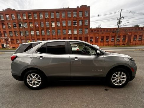 Used 2023 Chevrolet Equinox LT w/ LPO, Floor Liner Package AWD/4WD image 8