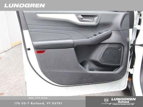 Used 2022 Ford Escape SE w/ Convenience Package image 12