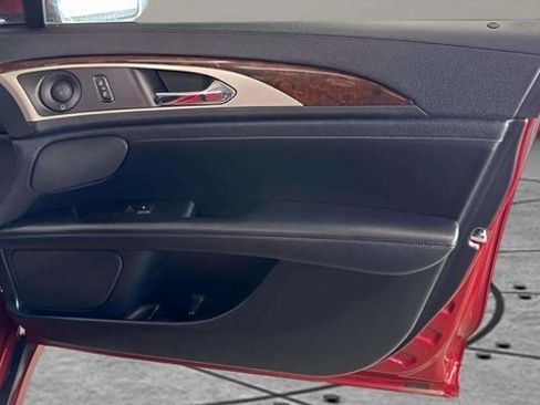 Used 2020 Lincoln MKZ Reserve w/ Elements Package image 16