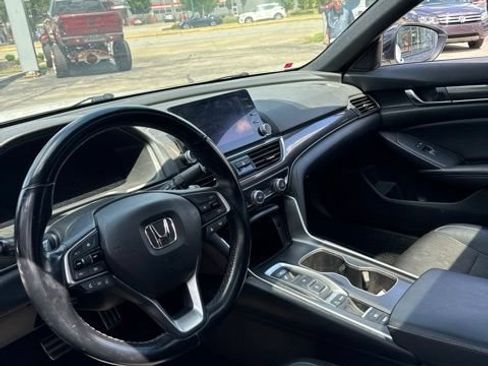 Used 2021 Honda Accord Sport image 19