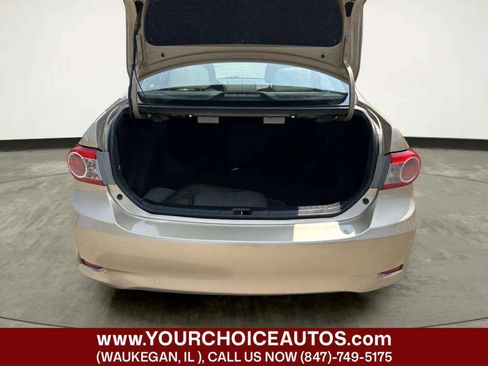 Used 2012 Toyota Corolla LE FWD image 14