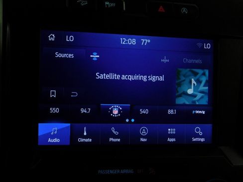 Used 2019 Ford F150 Lariat image 58