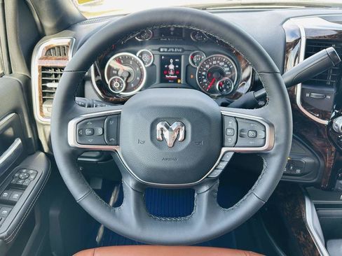 New 2025 RAM 3500 Big Horn AWD/4WD image 15