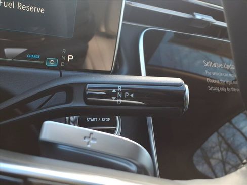 New 2026 Mercedes-Benz E 350 4MATIC Sedan image 17