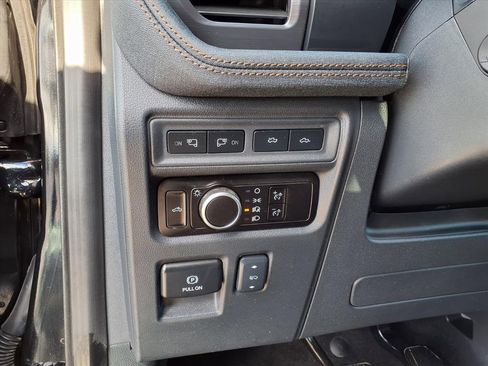 Used 2023 Ford F150 Lightning Lariat w/ Equipment Group 511A High image 26