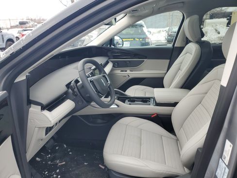 New 2026 Lincoln Nautilus Reserve w/ Jet Appearance Package image 11