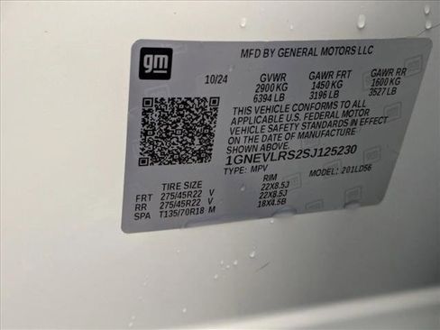 Used 2025 Chevrolet Traverse RS image 27