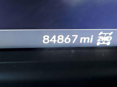 Used 2021 Chevrolet Silverado 1500 RST image 19