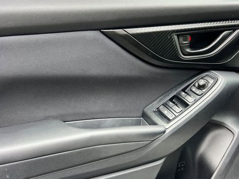 Used 2019 Subaru Impreza 2.0i Premium image 12