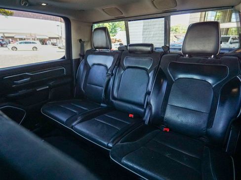 Used 2019 RAM 1500 Laramie RWD image 38