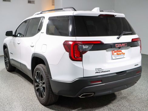 Used 2023 GMC Acadia SLT w/ Elevation Edition AWD/4WD image 9