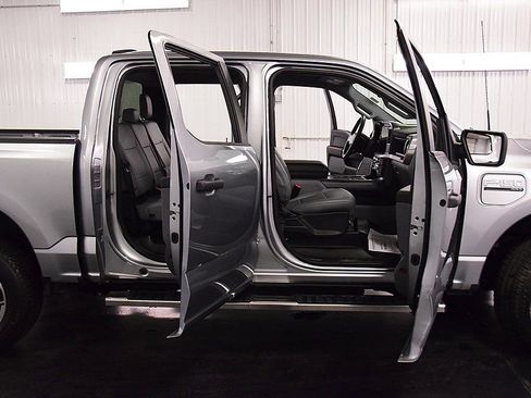 Used 2023 Ford F150 Lightning Pro image 35