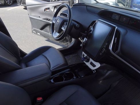 Certified 2017 Toyota Prius Prime Premium image 14