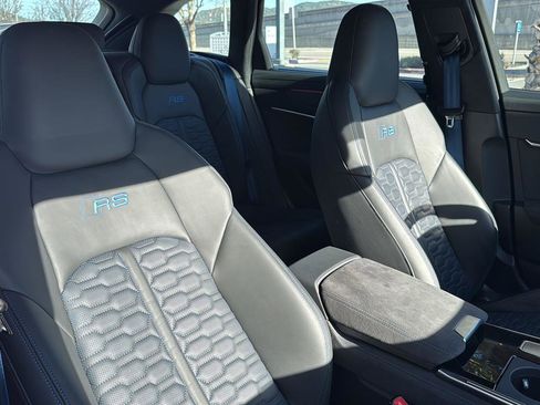 Used 2025 Audi RS 6 performance image 16