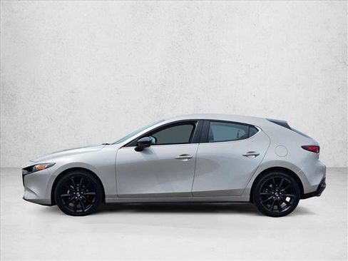 Used 2024 MAZDA MAZDA3 s FWD image 9