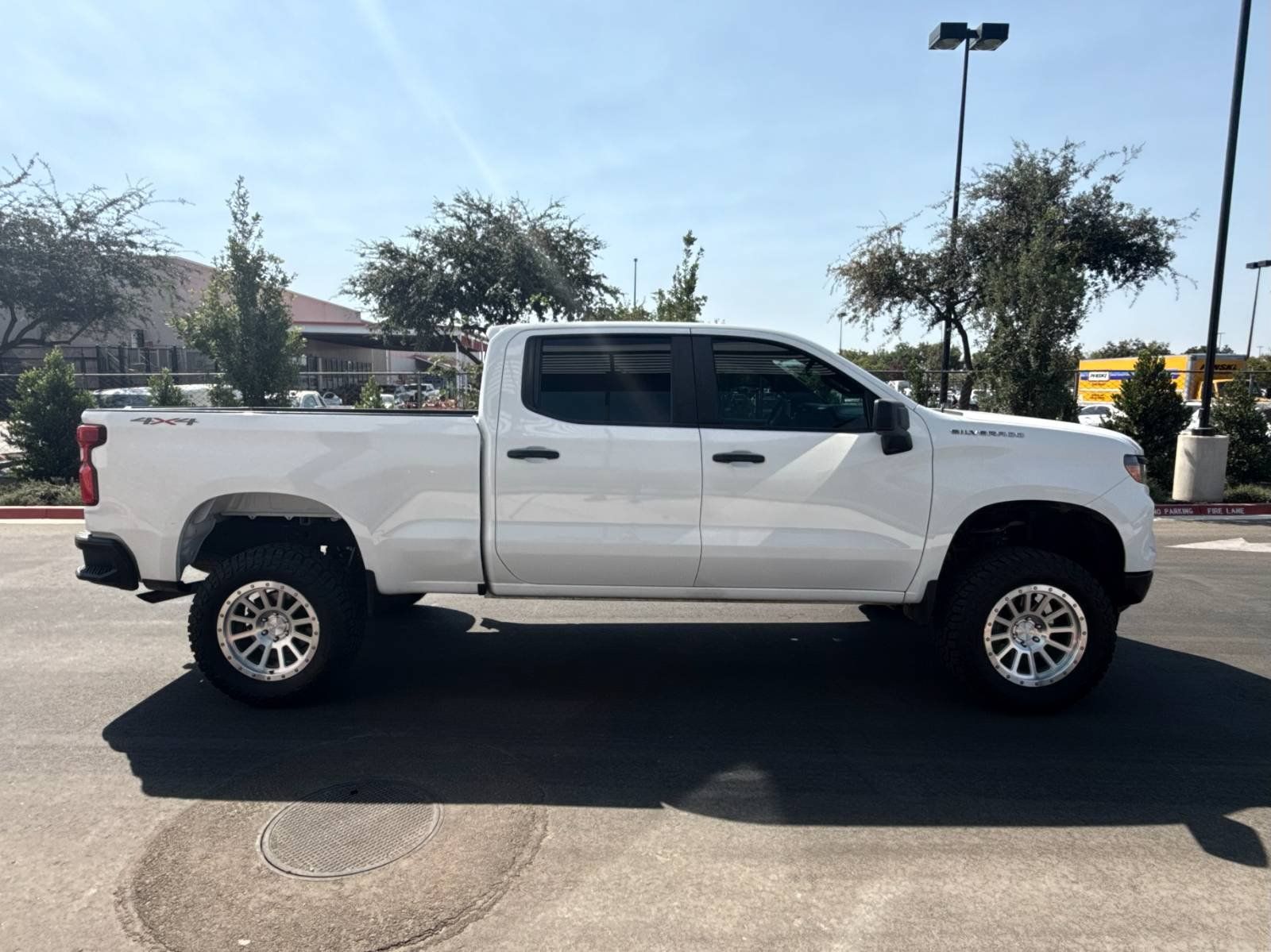 Used 2024 Chevrolet Silverado 1500 W/T w/ Trailering Package AWD/4WD image 6