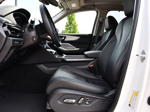 Used 2026 Acura MDX SH-AWD w/ Technology Package image 16