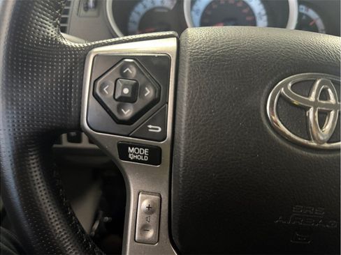 Used 2014 Toyota Tacoma 2WD Double Cab w/ Convenience Package image 13
