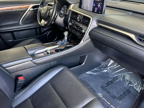 Certified 2022 Lexus RX 450hL AWD w/ Premium Package image 33