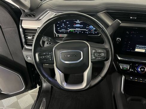 Used 2025 GMC Sierra 3500 Denali w/ Denali Reserve Package image 16