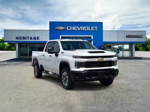 Certified 2025 Chevrolet Silverado 2500 Custom w/ Custom Value Package AWD/4WD image 1