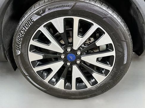 Used 2020 Ford Escape SEL image 31