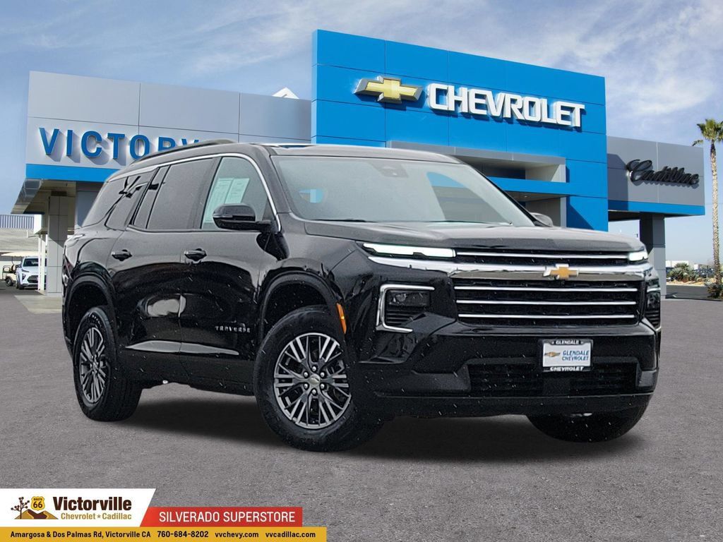 Certified 2024 Chevrolet Traverse LT AWD/4WD image 1