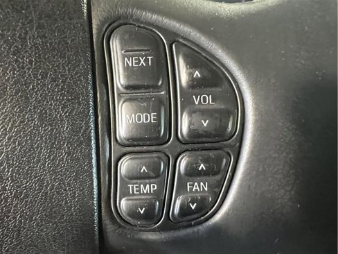 Used 2005 Ford F350 XLT image 25