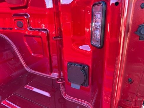 New 2026 Chevrolet Silverado 1500 RST w/ Convenience Package II AWD/4WD image 32