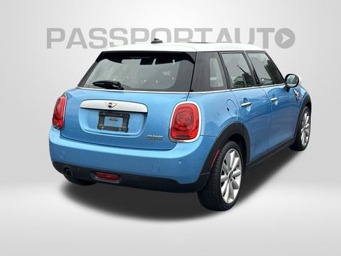 Used 2015 MINI Cooper 4-Door Hardtop image 6
