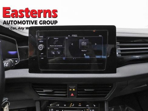 Used 2025 Volkswagen Jetta Sport FWD image 17