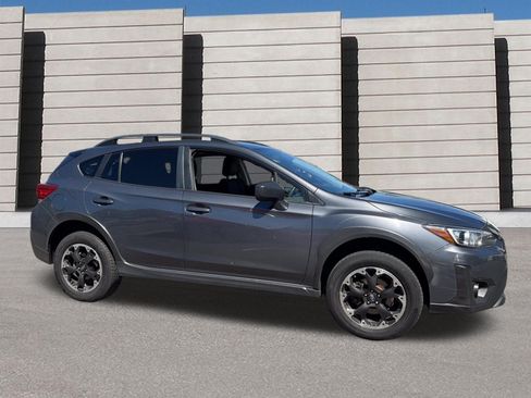 Used 2021 Subaru Crosstrek 2.0i AWD/4WD image 6