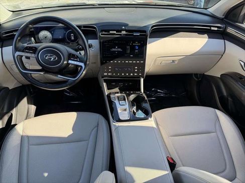 Used 2023 Hyundai Tucson Limited image 13