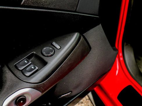 Used 2005 Chevrolet Corvette Convertible w/ Preferred Equipment Group image 30