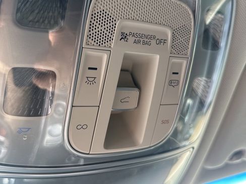 Used 2021 Genesis GV80 2.5T w/ Prestige Package 05 image 22