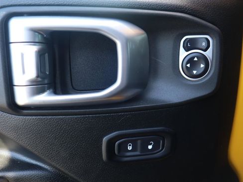 Used 2020 Jeep Wrangler Unlimited Sport S AWD/4WD image 50