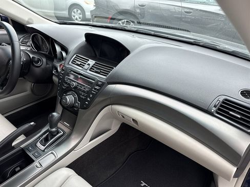 Used 2014 Acura TL w/ Technology Package FWD image 22
