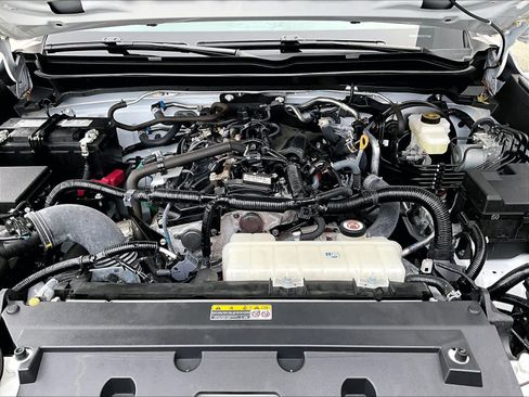 Used 2024 Toyota Tacoma TRD Sport w/ TRD Sport Upgrade Package image 30