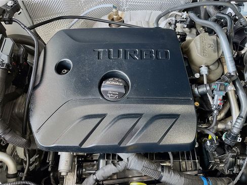 Used 2024 Chevrolet TrailBlazer RS w/ Convenience Package image 30