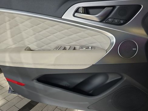 Used 2020 Genesis G70 3.3T w/ Prestige Package image 28