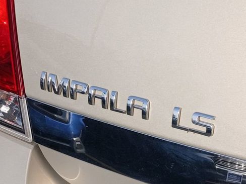 Used 2009 Chevrolet Impala LS image 23