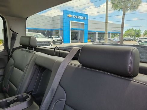 Used 2018 Chevrolet Silverado 1500 LT w/ All Star Edition AWD/4WD image 16