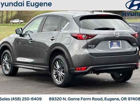 Used 2020 MAZDA CX-5 Touring image 6