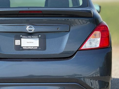 Used 2016 Nissan Versa S Plus image 14