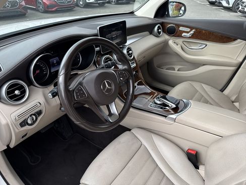Used 2016 Mercedes-Benz GLC 300 image 13