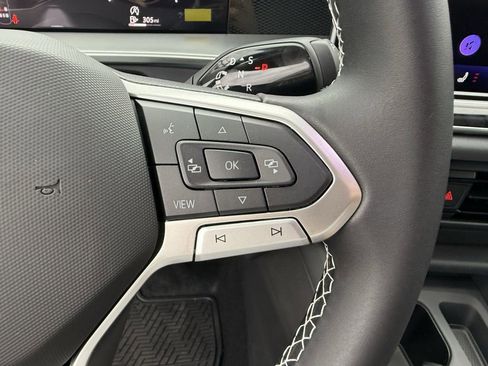 New 2026 Volkswagen Tiguan SE image 15