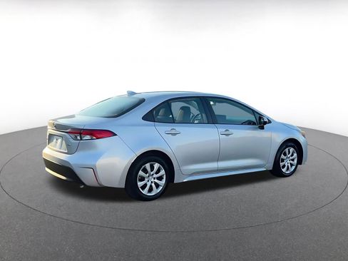 Used 2025 Toyota Corolla LE image 15