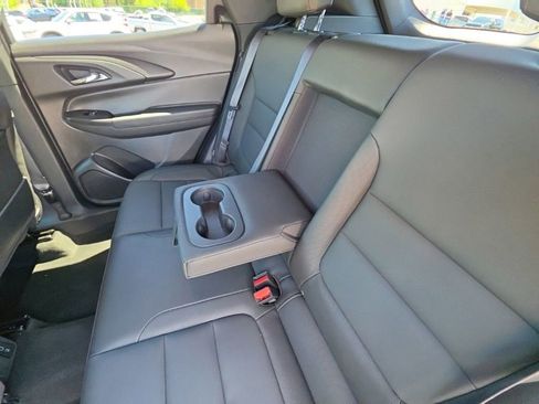Used 2024 Chevrolet TrailBlazer RS w/ Convenience Package AWD/4WD image 30