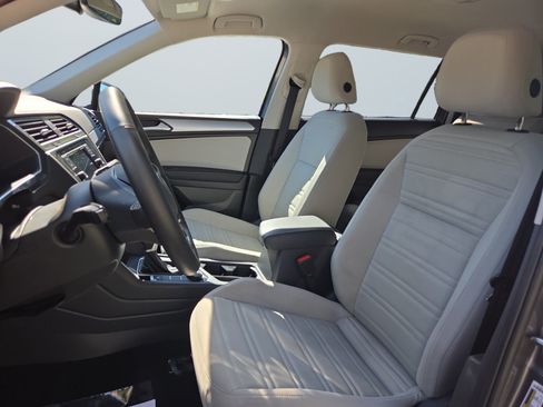 Used 2022 Volkswagen Tiguan S AWD/4WD image 11