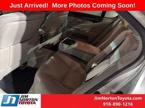 Used 2010 Lexus LS 460 AWD image 6